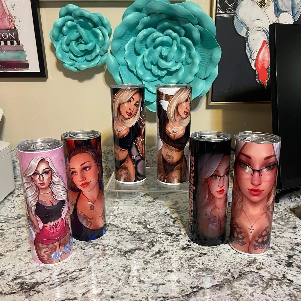 Team QŪ€€Ń 20 oz tumblers - Personalized - Collector Edition Portable Sturdy Lightweight Drinkware
