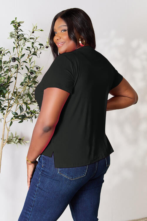 Basic Bae Round Neck Short Sleeve Top