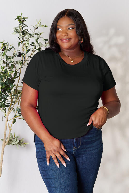 Basic Bae Round Neck Short Sleeve Top