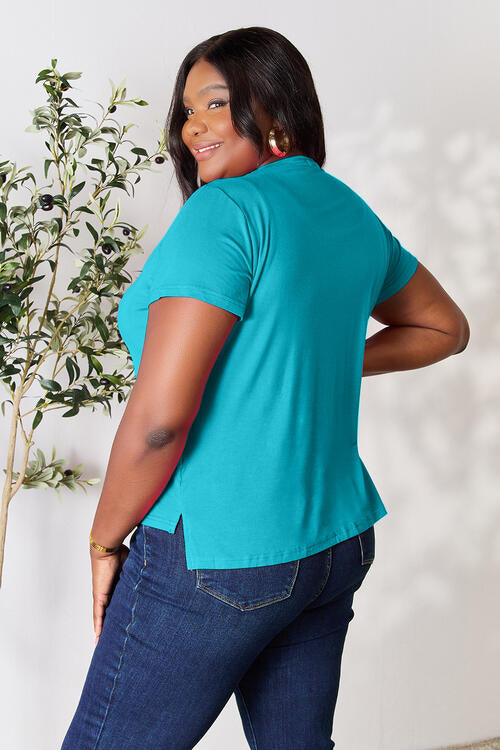 Basic Bae Round Neck Short Sleeve Top