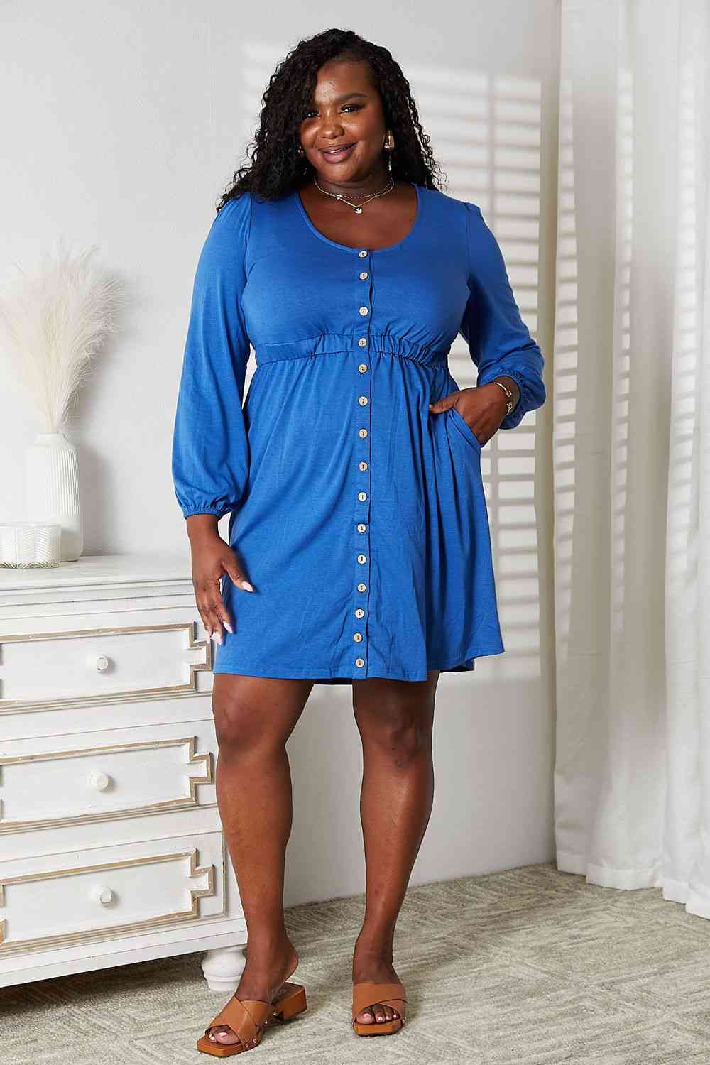 The Magic Dress in blue & black