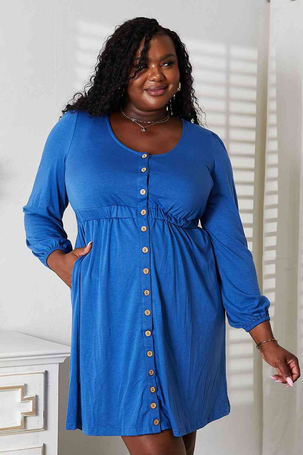 The Magic Dress in blue & black